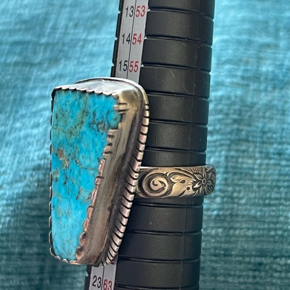 Size 9 turquoise and sterling silver ring item # 0004 - Picture 3 of 7